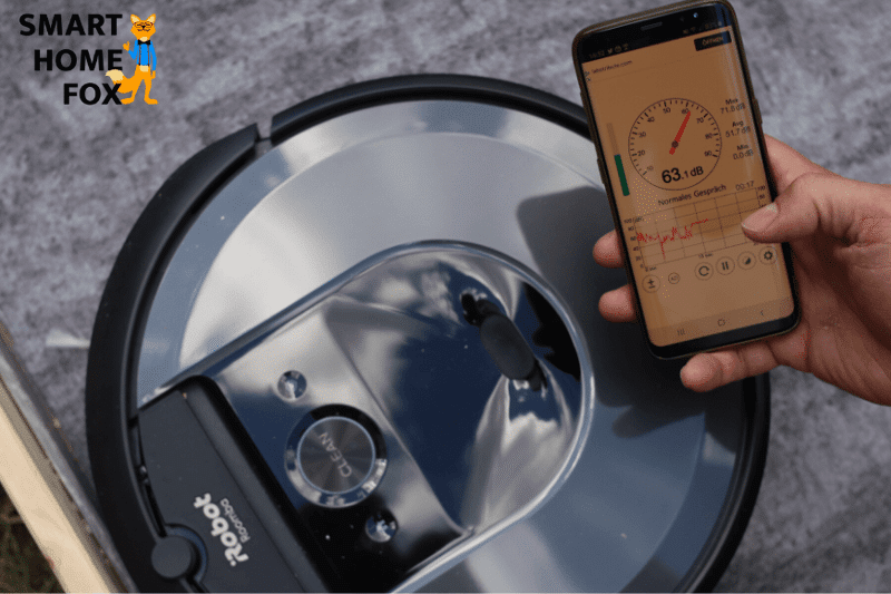 Geräuschbelastung des Roomba i7+ wird gemessen